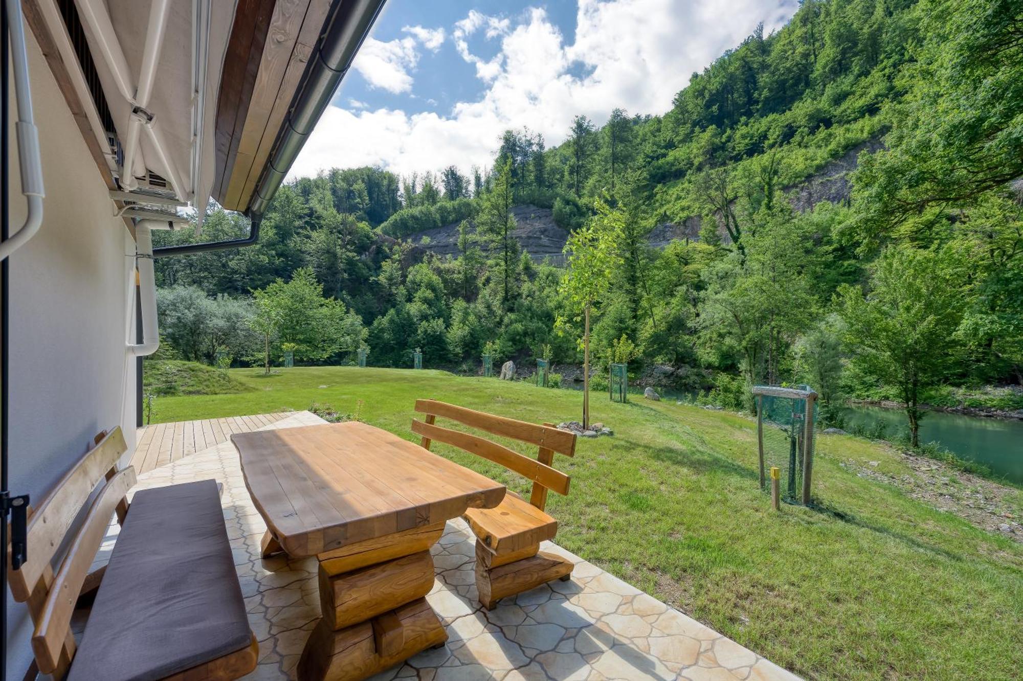 Resort Stari Malni, Osilnica - Vacation Houses Stari Malni Екстериор снимка