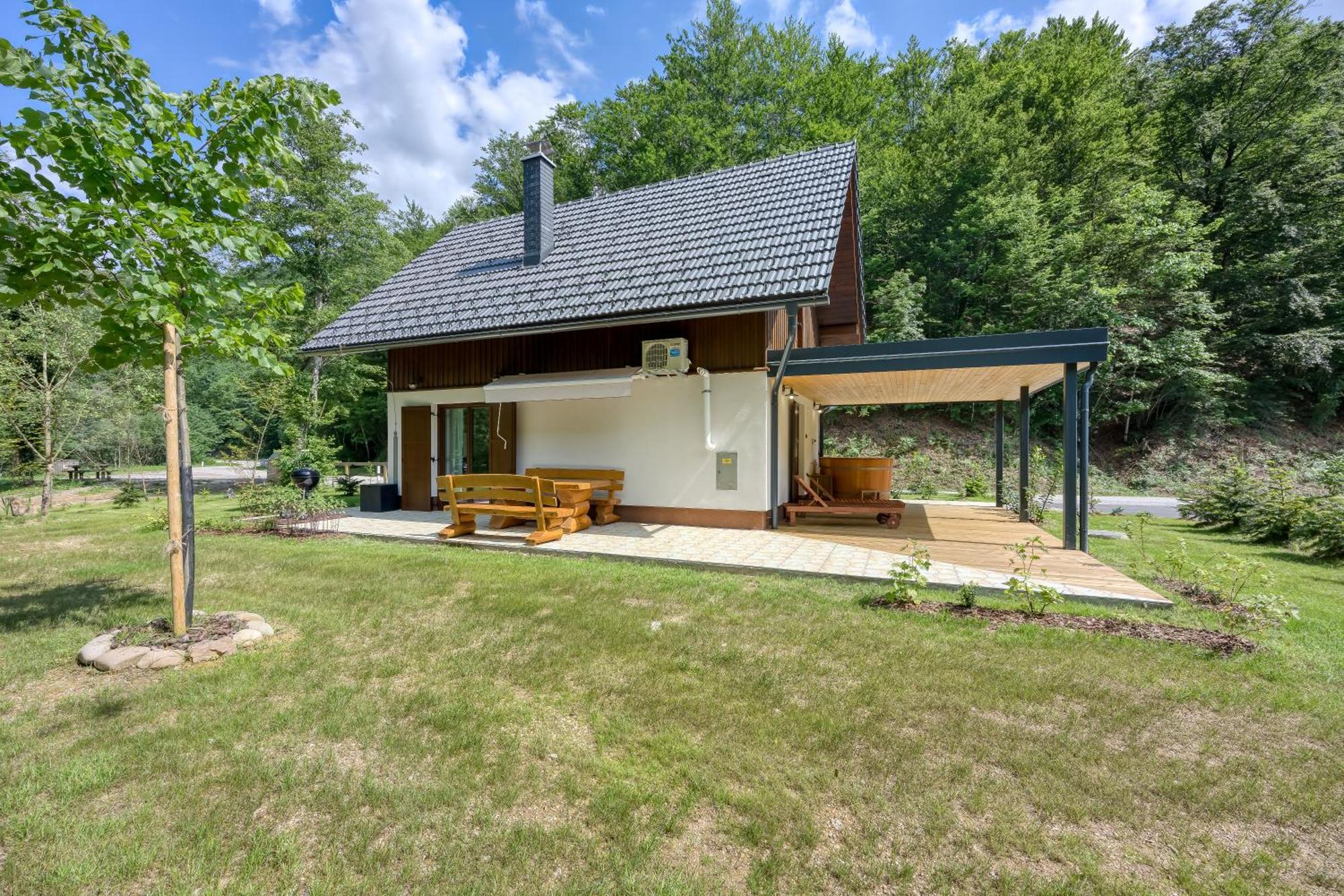 Resort Stari Malni, Osilnica - Vacation Houses Stari Malni Стая снимка