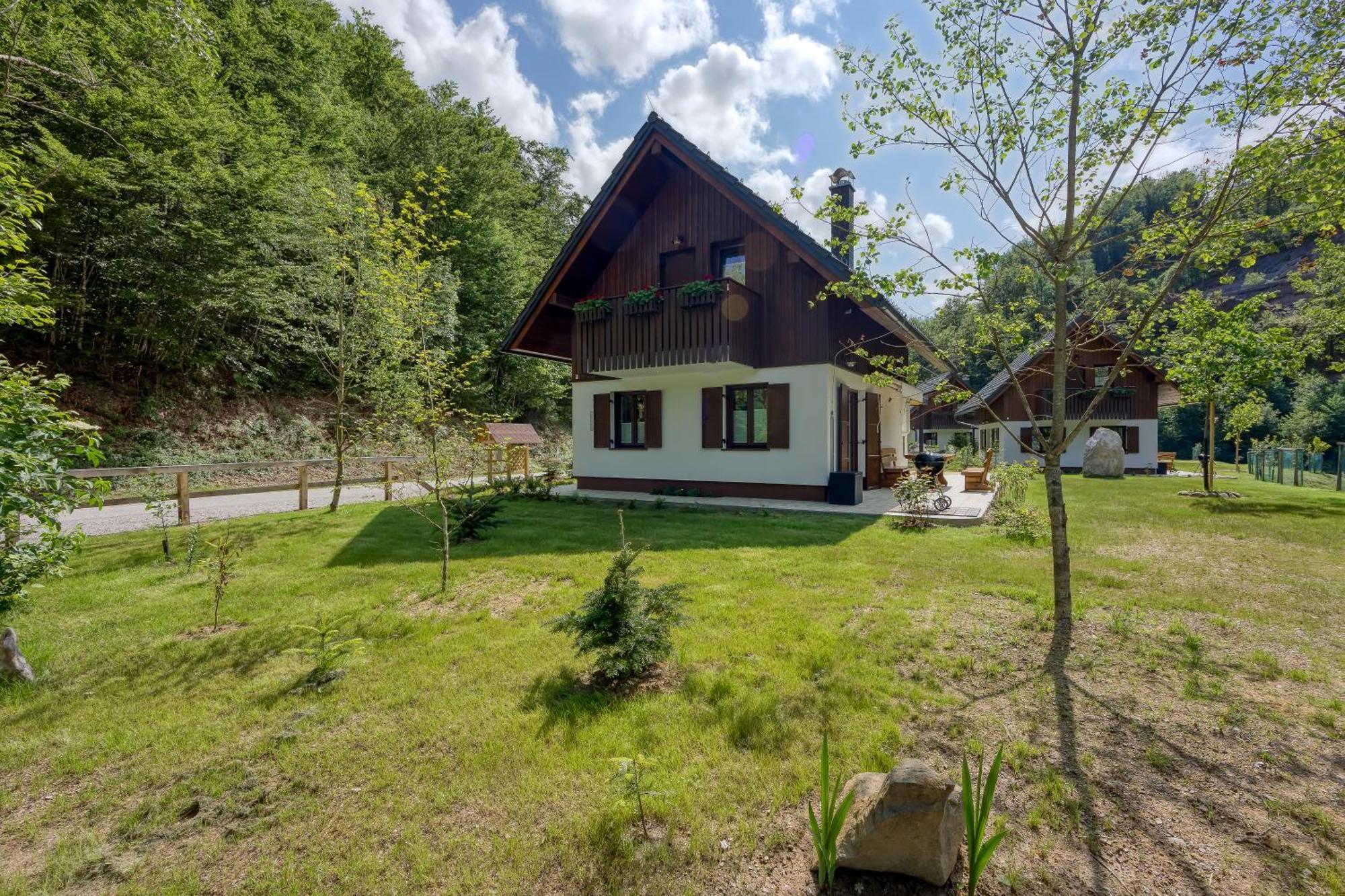 Resort Stari Malni, Osilnica - Vacation Houses Stari Malni Стая снимка